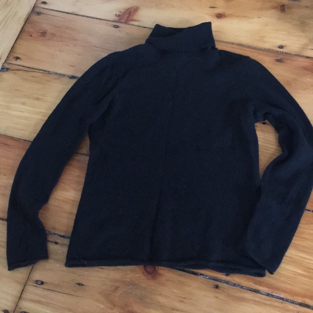Black Cashmere turtleneck